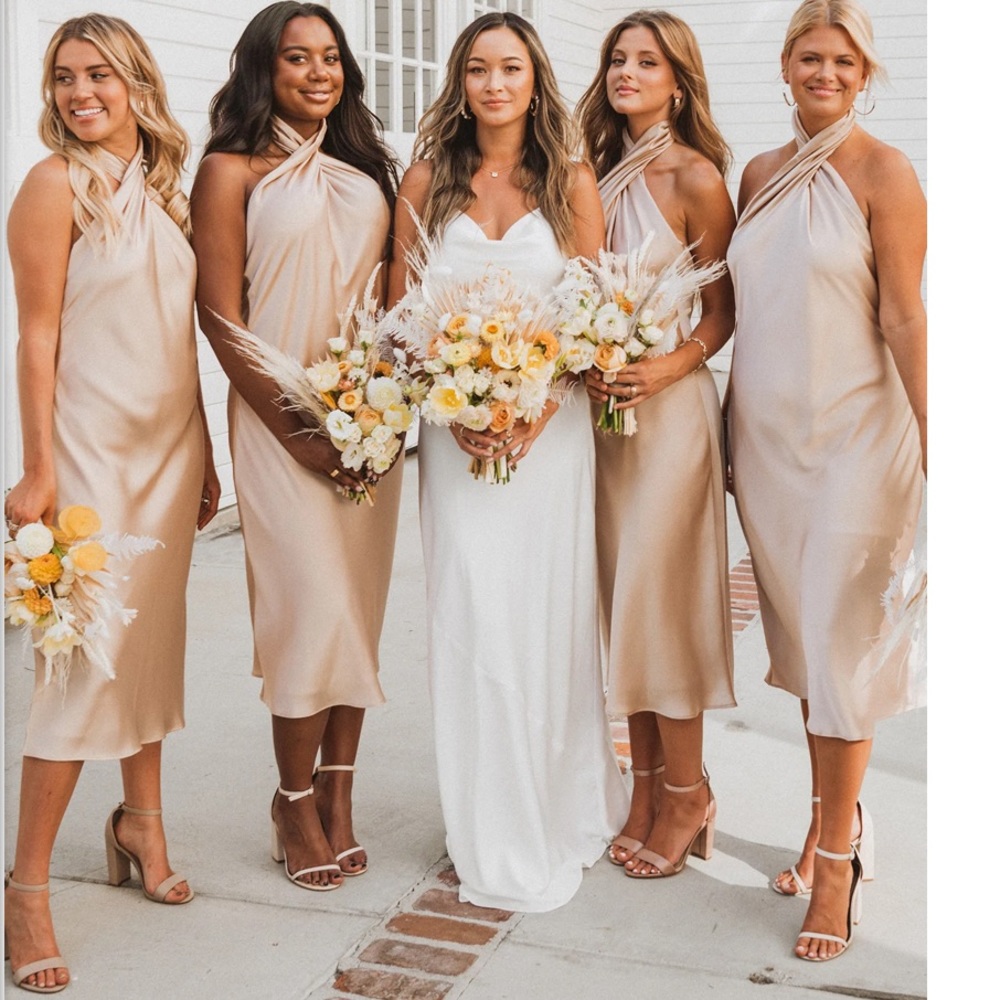 XS Champagne Jasmine Halter Midi Dress satin Show me Your Mumu only worn once!